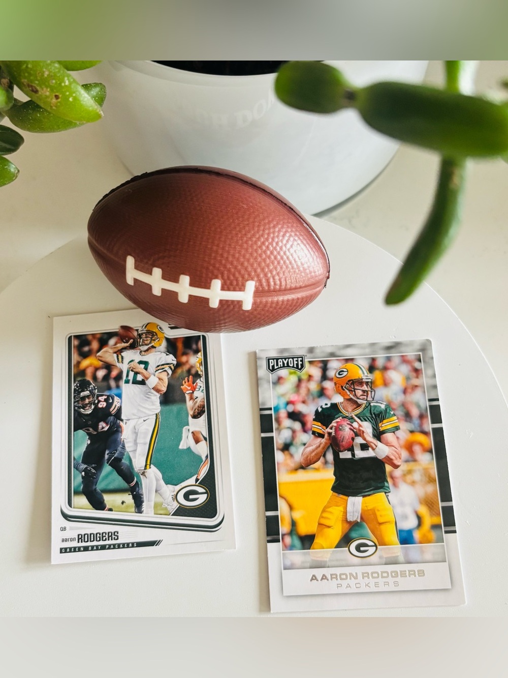 Aaron Rodgers NFL trading card set 🏈
